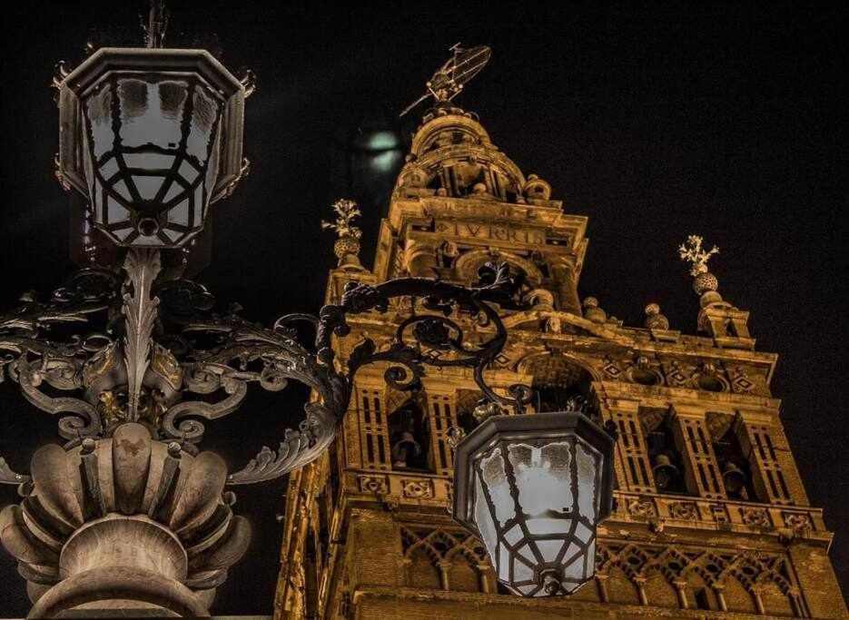 Casa Con Piscina Junto Catedral De Sevilla Kültér fotó