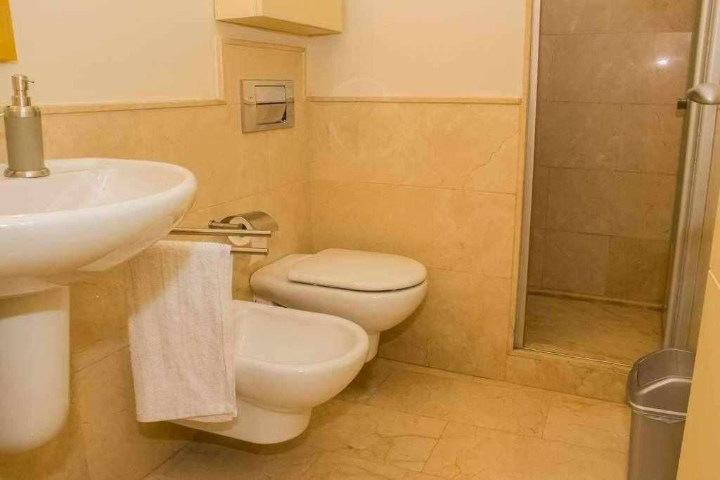 Casa Con Piscina Junto Catedral De Sevilla Kültér fotó